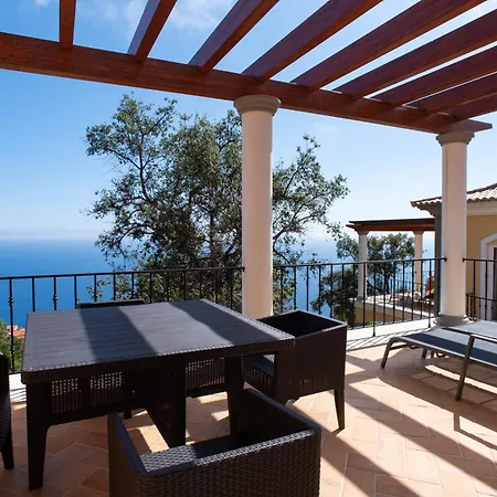 Holiday park Palheiro Village 5*